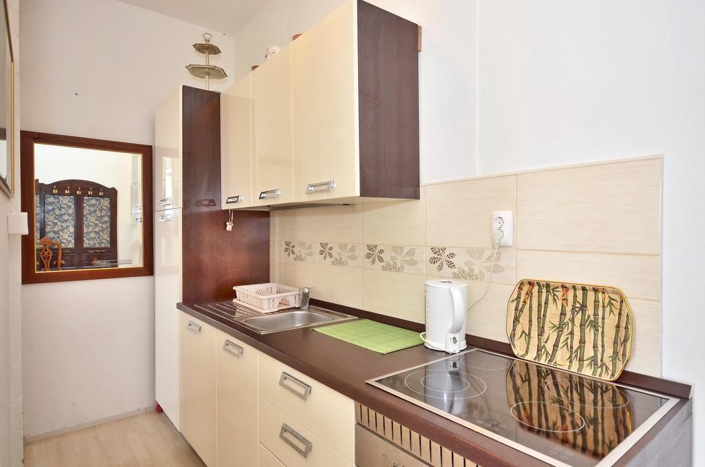 Apartment Pere S Mora Mimice Phòng bức ảnh