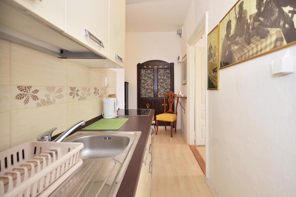 Apartment Pere S Mora Mimice Phòng bức ảnh